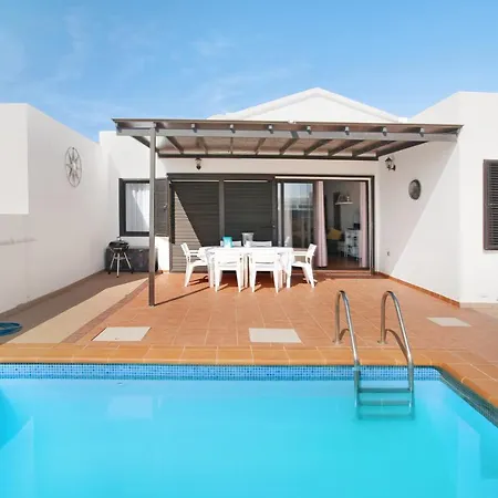 Molina Playa Blanca (Lanzarote)